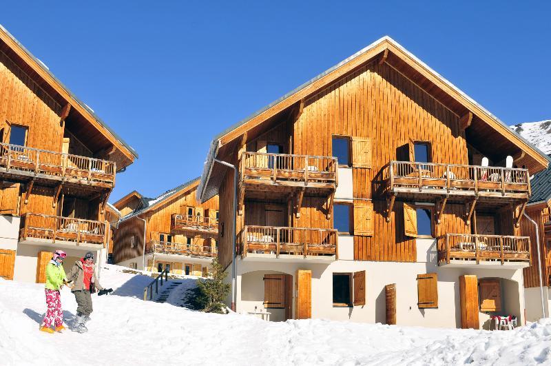 Goelia - Les Chalets Des Marmottes แซงต์-ฌ็อง-ดาฟร์ ภายนอก รูปภาพ